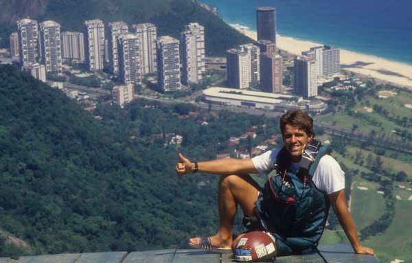 Pepê - Música Feito um Cometa - Participação Lobão