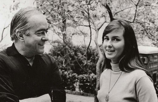 Garota de Ipanema, Helô Pinheiro